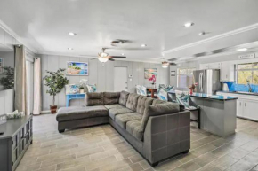 Modern Beautiful Comfy 4BR 2BA w Netflix TVs